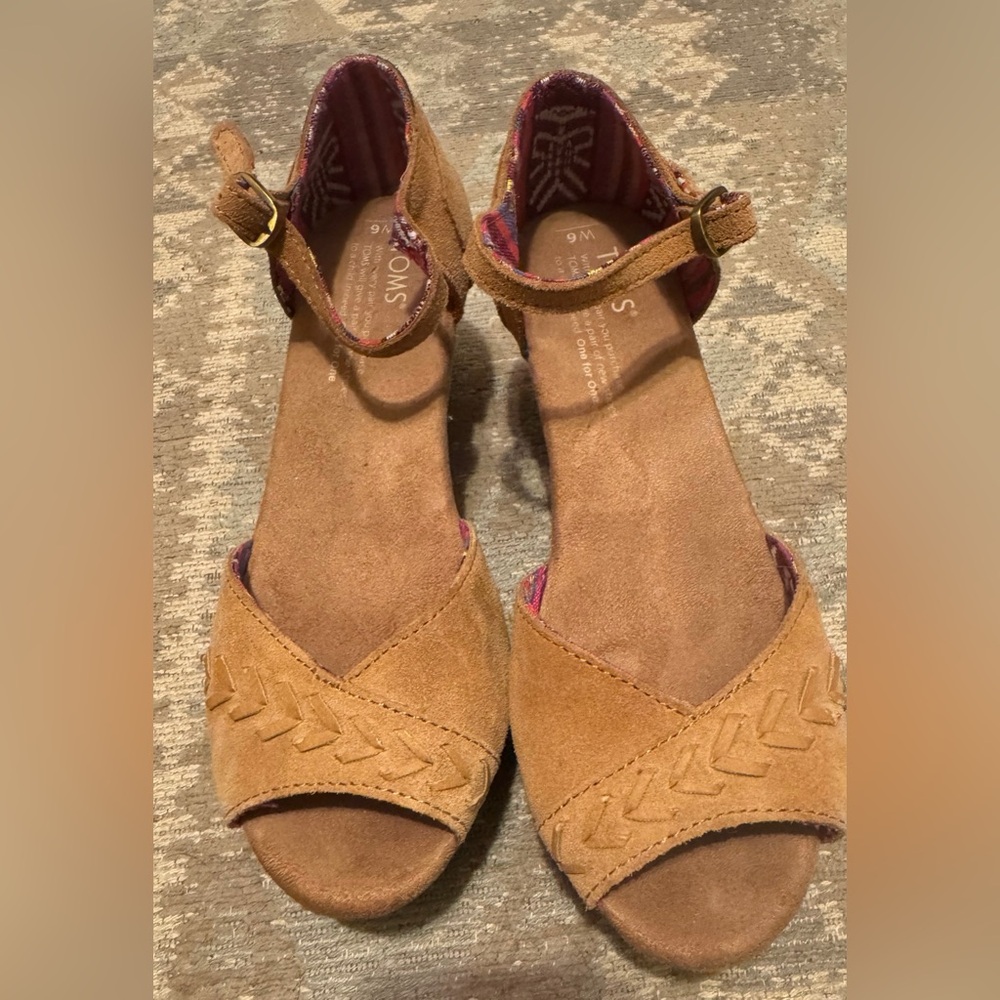 Women’s TOMS wedge sandal